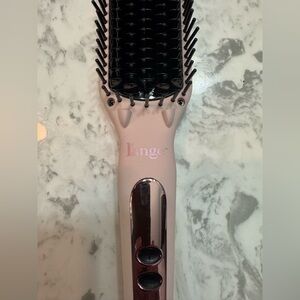 Lange flatiron brush… EUC